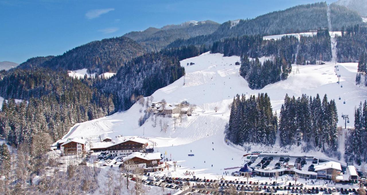 Der Waldhof Hotell Scheffau am Wilden Kaiser Exteriör bild