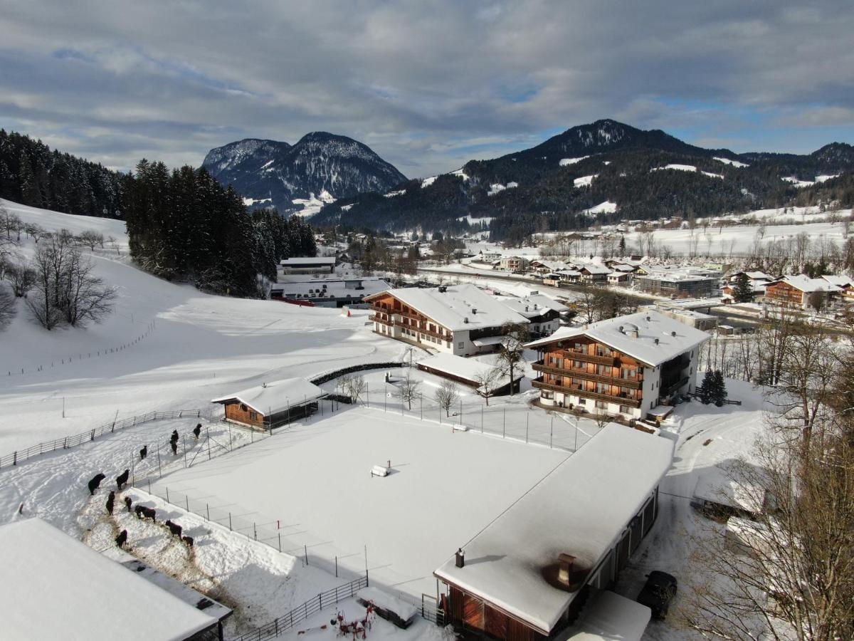 Der Waldhof Hotell Scheffau am Wilden Kaiser Exteriör bild